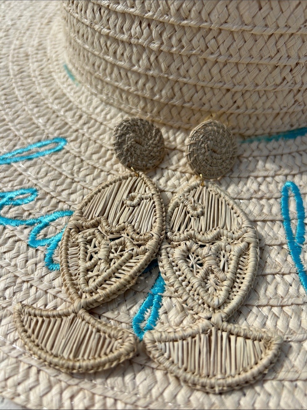 ASHA by Ashley McCormick Straw Fish Drop Earrings Brand New- Women Jewelry